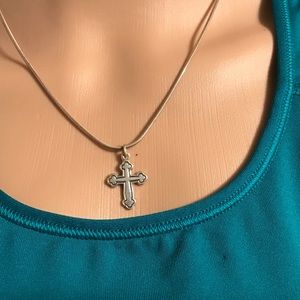 James Avery Botonnee Cross Retired